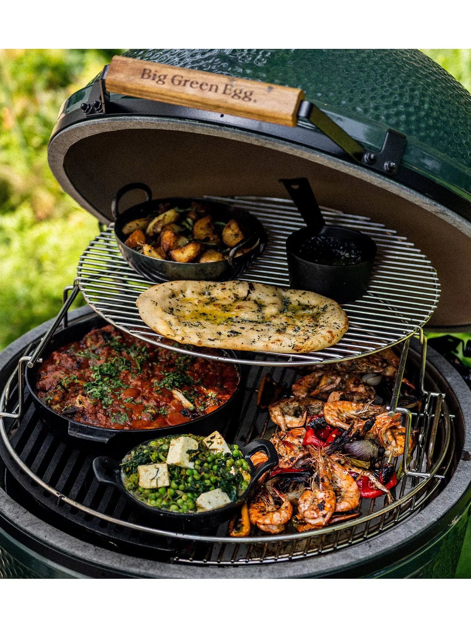 Big Green Egg Extra Large Egg BBQ & Mahogany Wood Table Bundle with ConvEGGtor & Cover