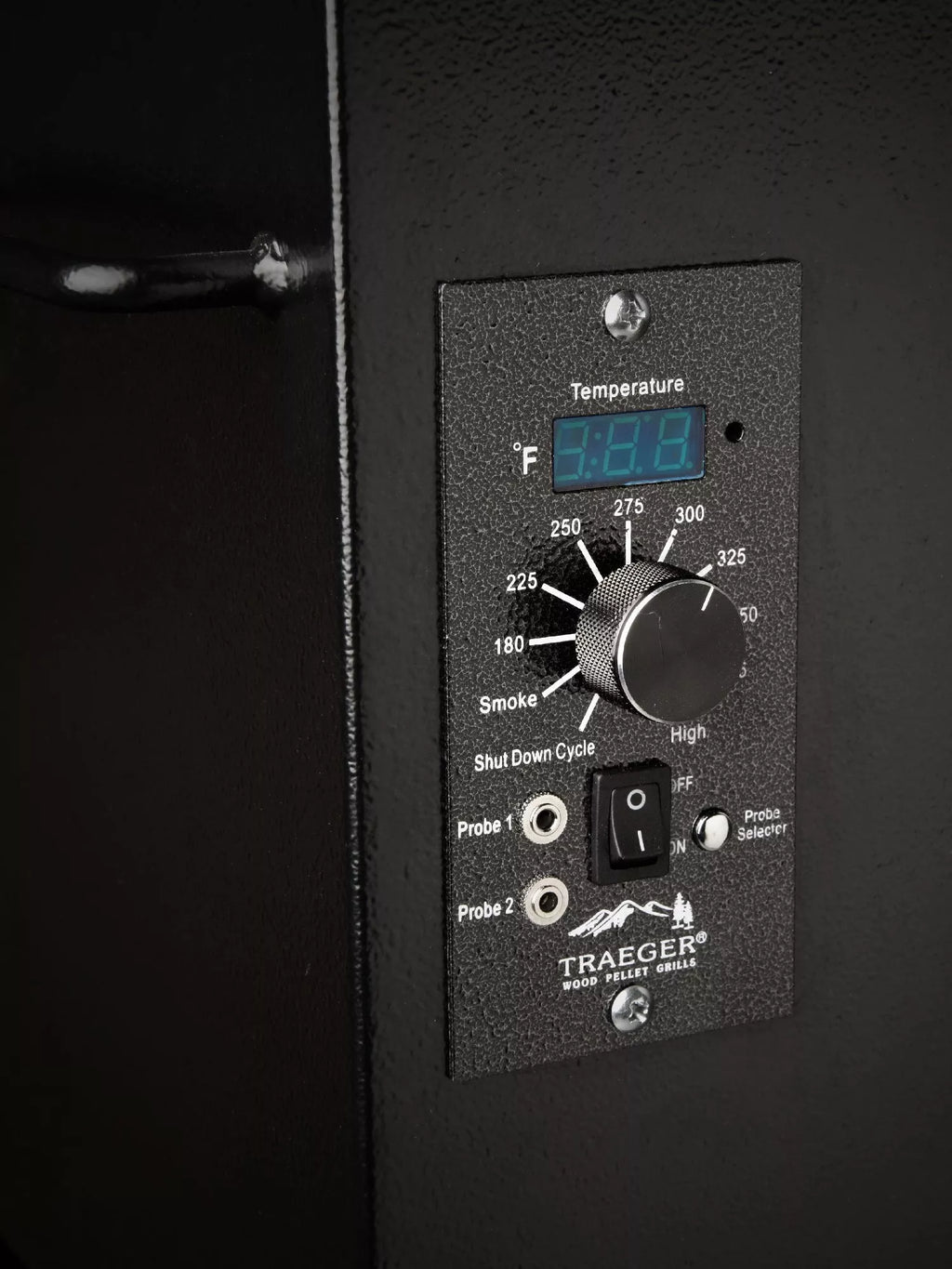 Traeger Pro 22 Wood Pellet BBQ, Black