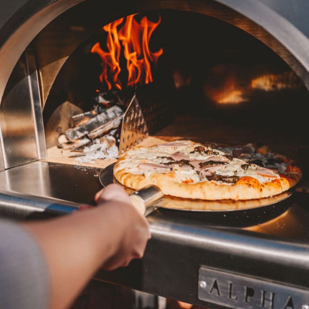 Alpha Pro Grande Fumoso Wood-Fired Pizza Oven and BBQ Grill Bundle in Stainless Steel + Cover