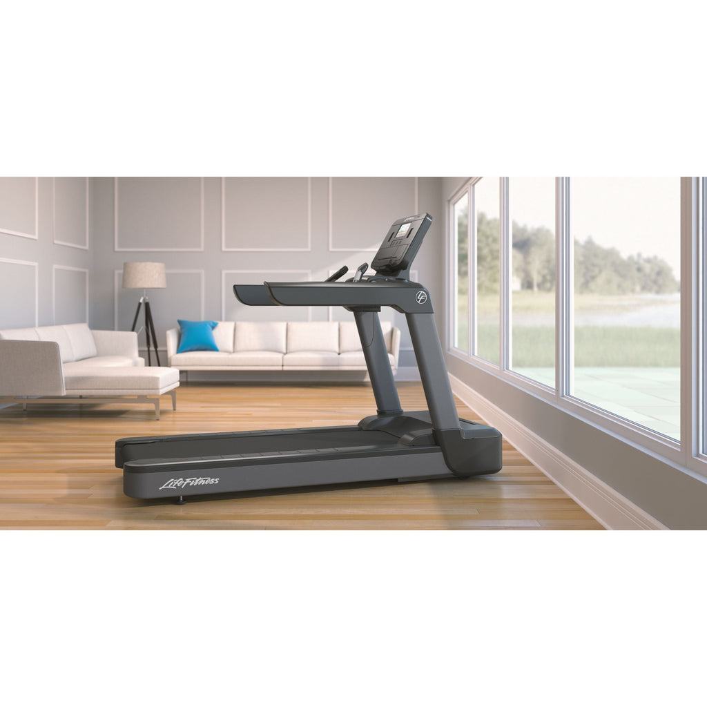 Life Fitness Club Series+  Treadmill